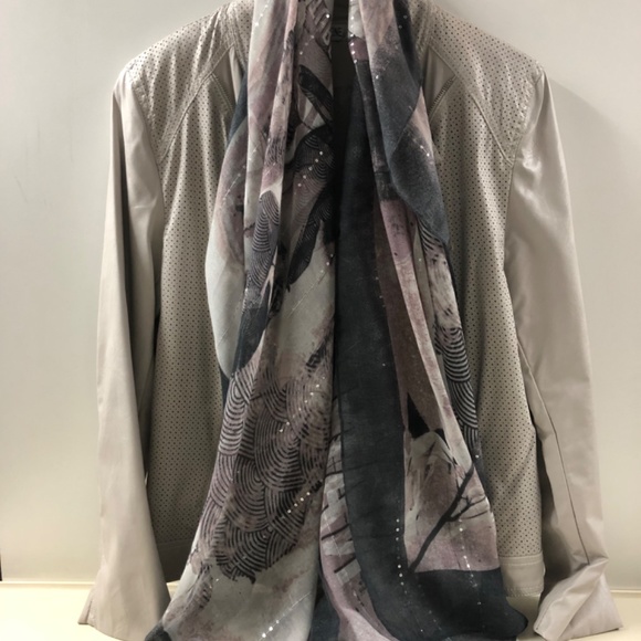 Vintage Jacket - Picture 2 of 2